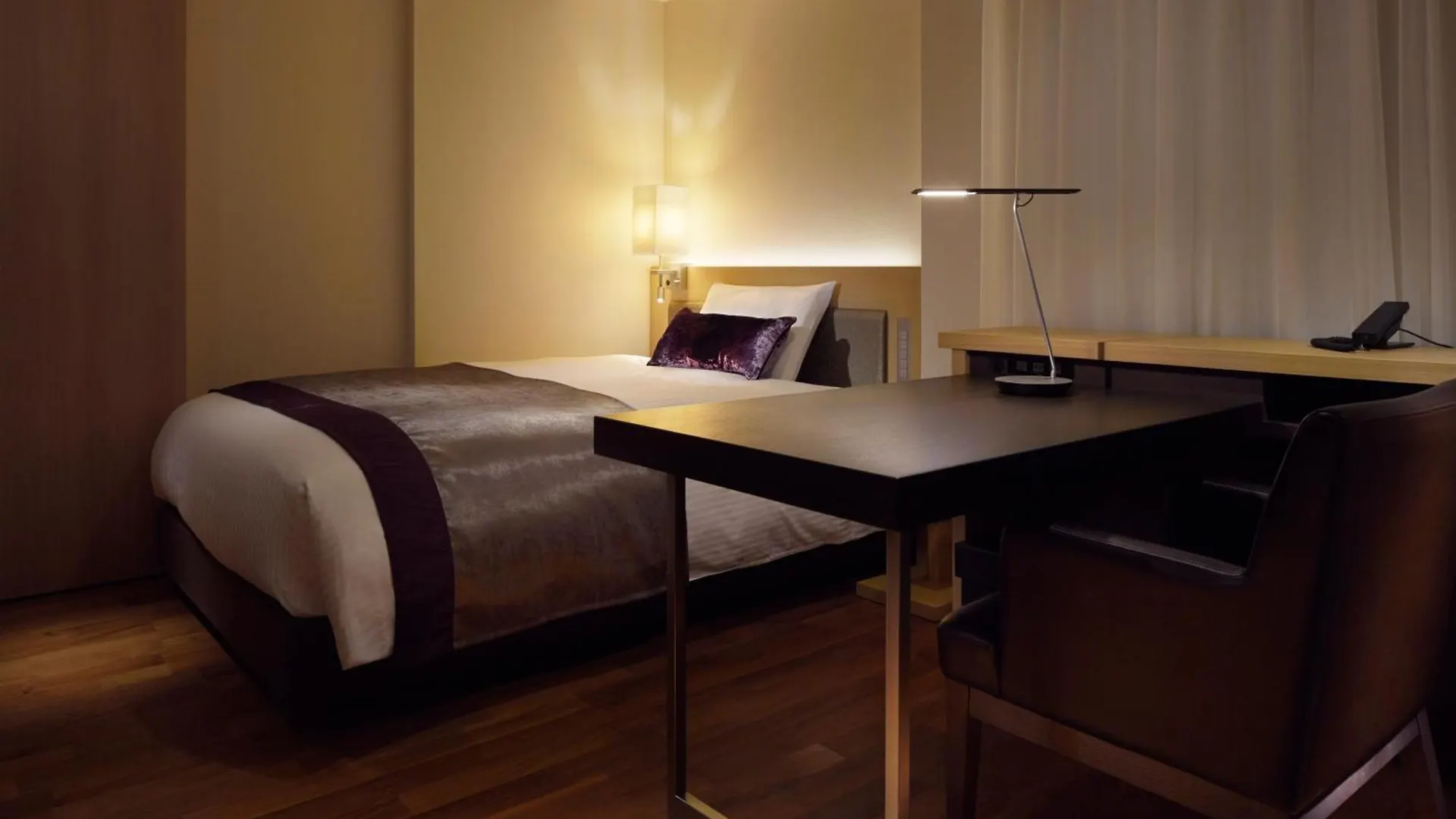 ****  Mitsui Garden Hotel Osaka Premier יפן